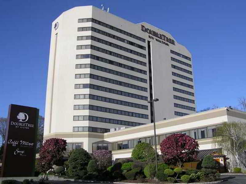 Doubletree By Hilton Fort Lee/George Washington Bridge Hotel Exterior photo